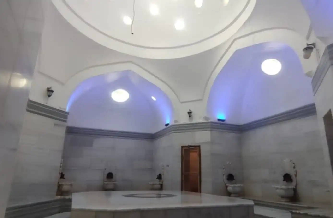 Hammam bath, one of the most relaxing things we did during our 3 days in Istanbul