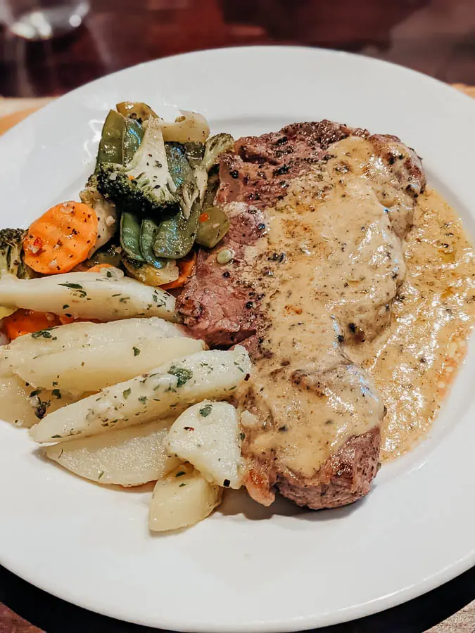 Steak at Bistro Puertas del Cielo restaurant in Flores guatemala
