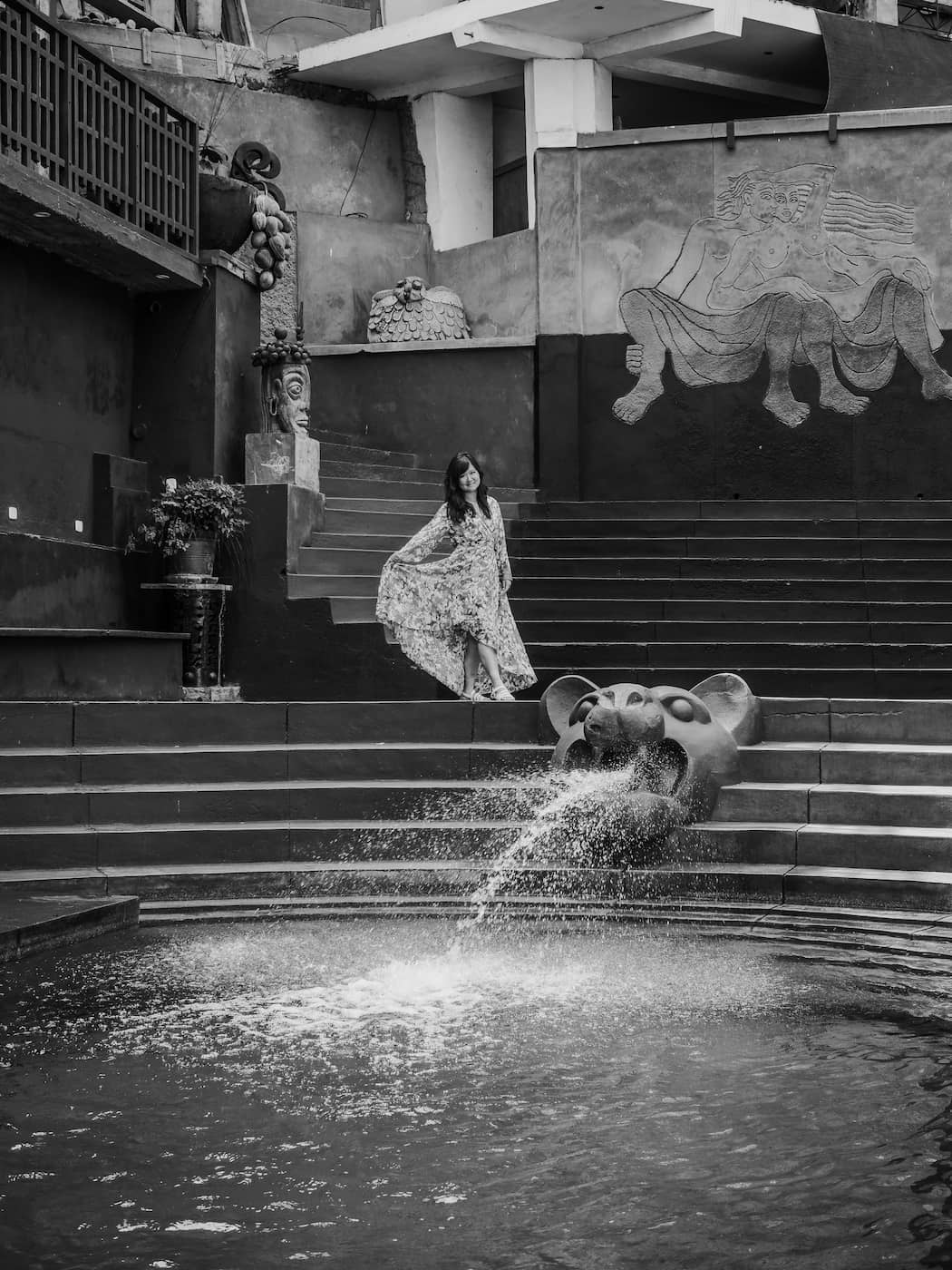 water fountain in the backyard of second home peru in lima