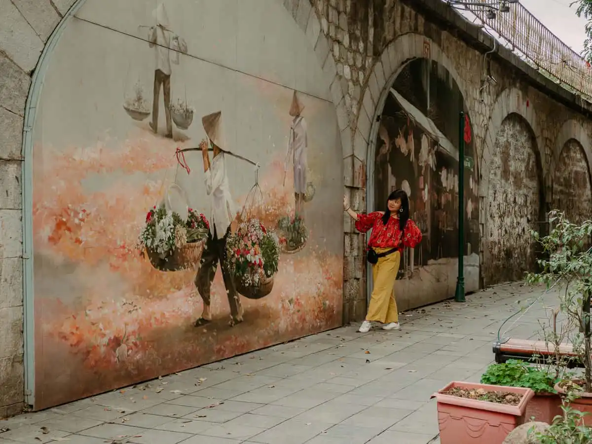 street mural in Hanoi