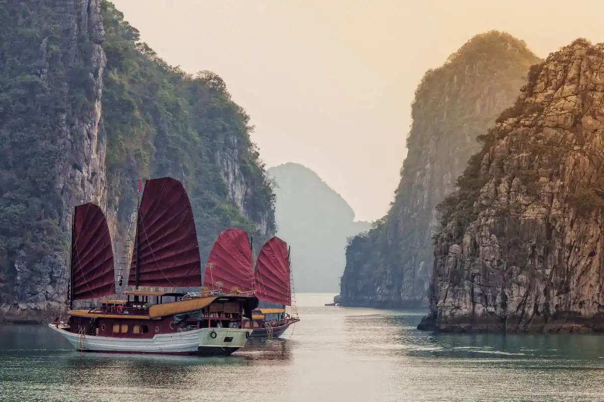Ha Long bay