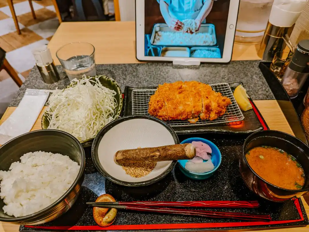 Crispy pork bowl in Japan