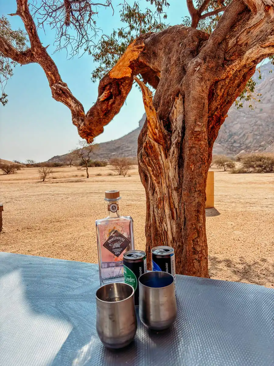 drinks at spitzkoppe