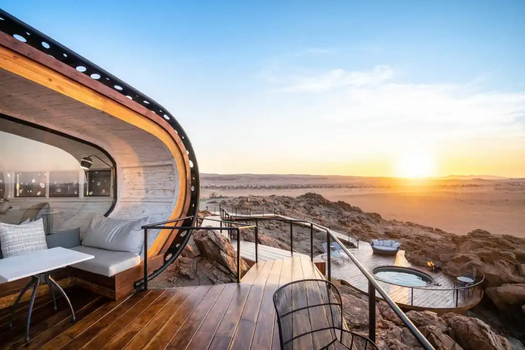 Desert whisper lodge