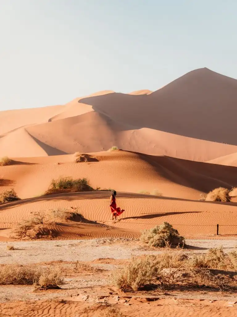 Namibia sand dunes in Sossusvlei, one of the highlights spots in our Namibia Road Trip itinerary
