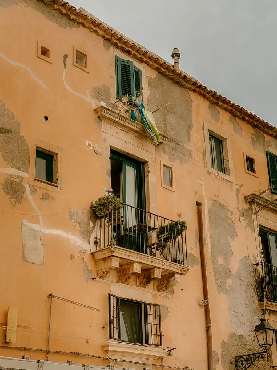 Balcony in Syracuse