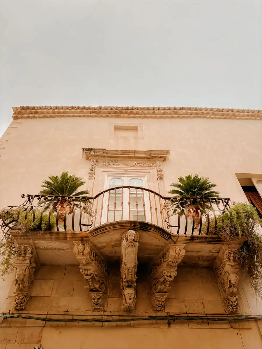 Balcony in Syracuse