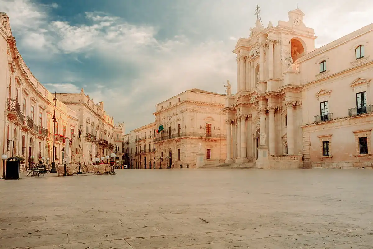 Piazza Duomo in Ortigia
