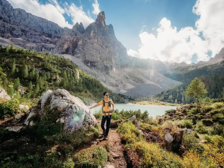 Lago di Sorapis view from the trees