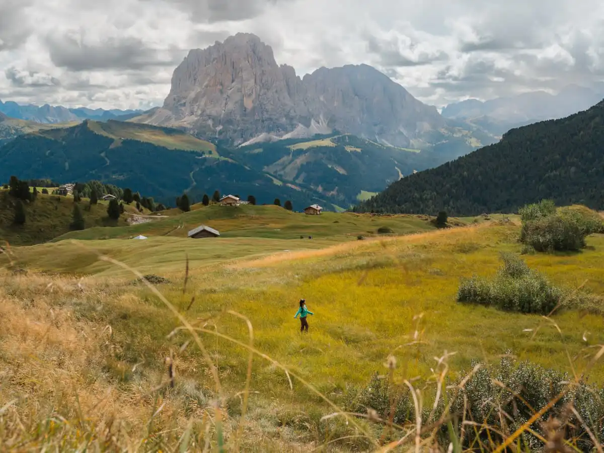 Valley in the Dolomites, during the hike to Seceda, one of the best things to do in the dolomites as a non hiker