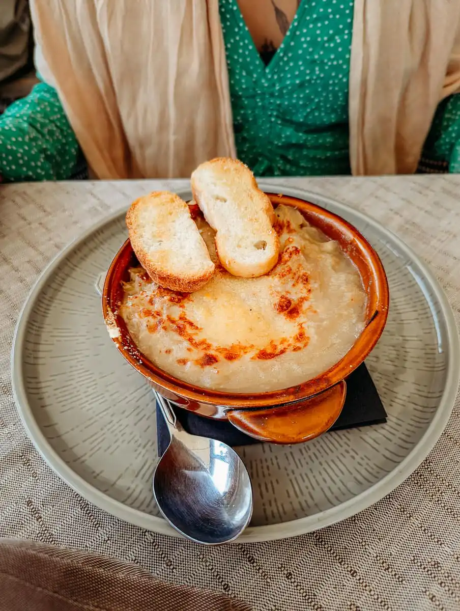 Onion soup in Cinque Torri