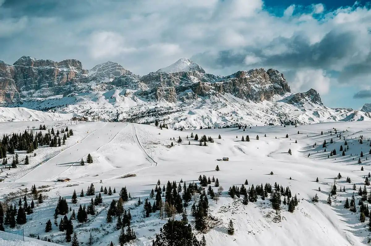Snow mountain peaks in the dolomites