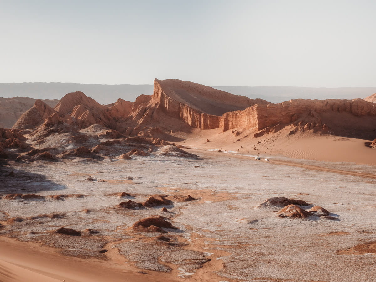 Valle de la luna with views of the amphitheatre
