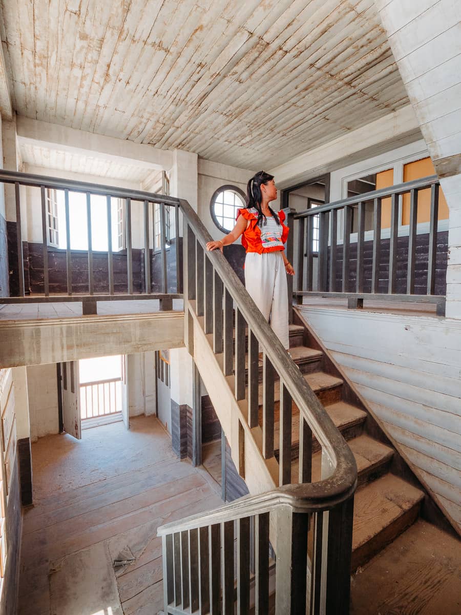 On the staircase in the theatre in Chacabuco