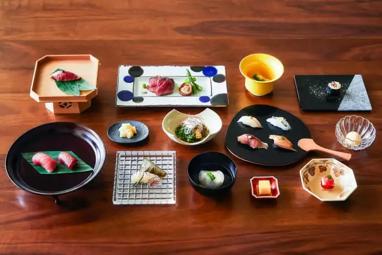 Naoshima Island Tour, kaiseki dinner for the tour