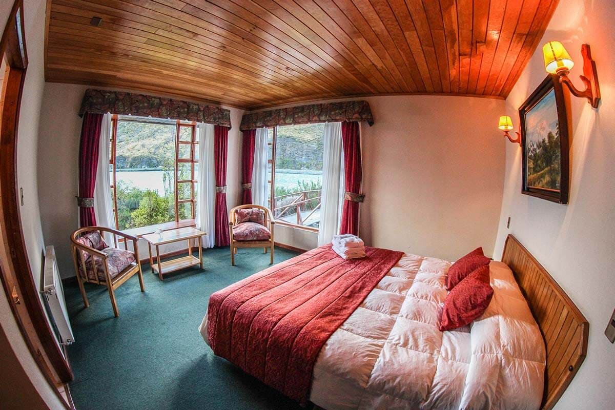 Hosteria Pehoe Room