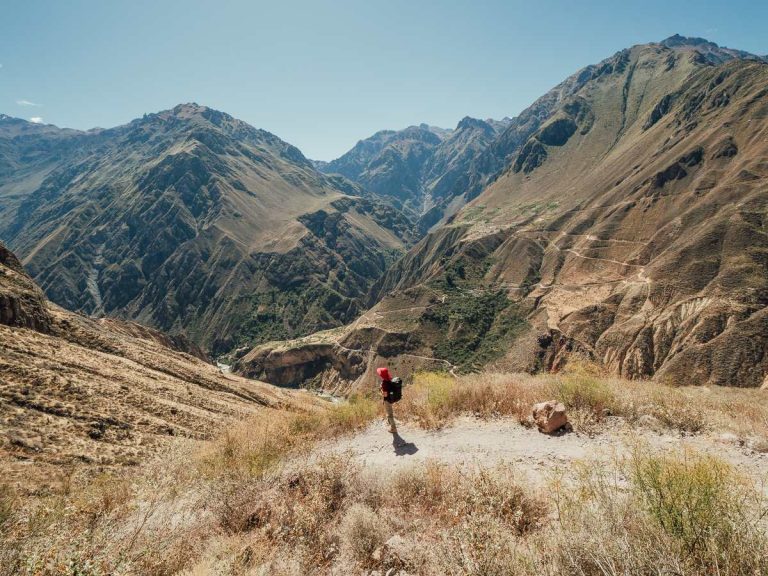 man standing on the colca canyon Trek without a guide