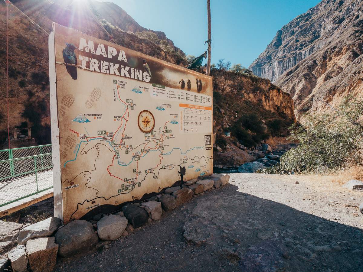 Colca canyon trekking route maps