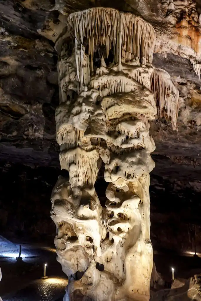 Cango CAves