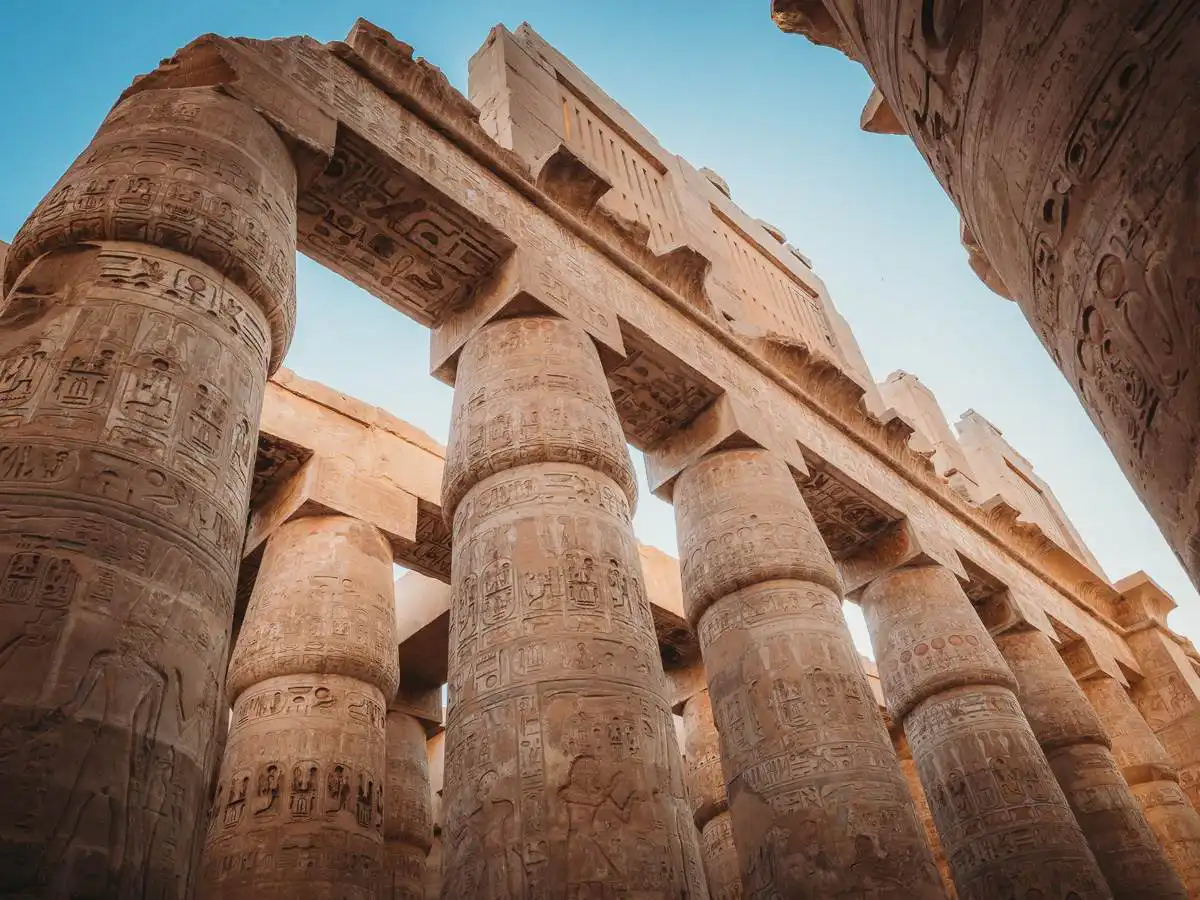 pillars in Luxor Temple