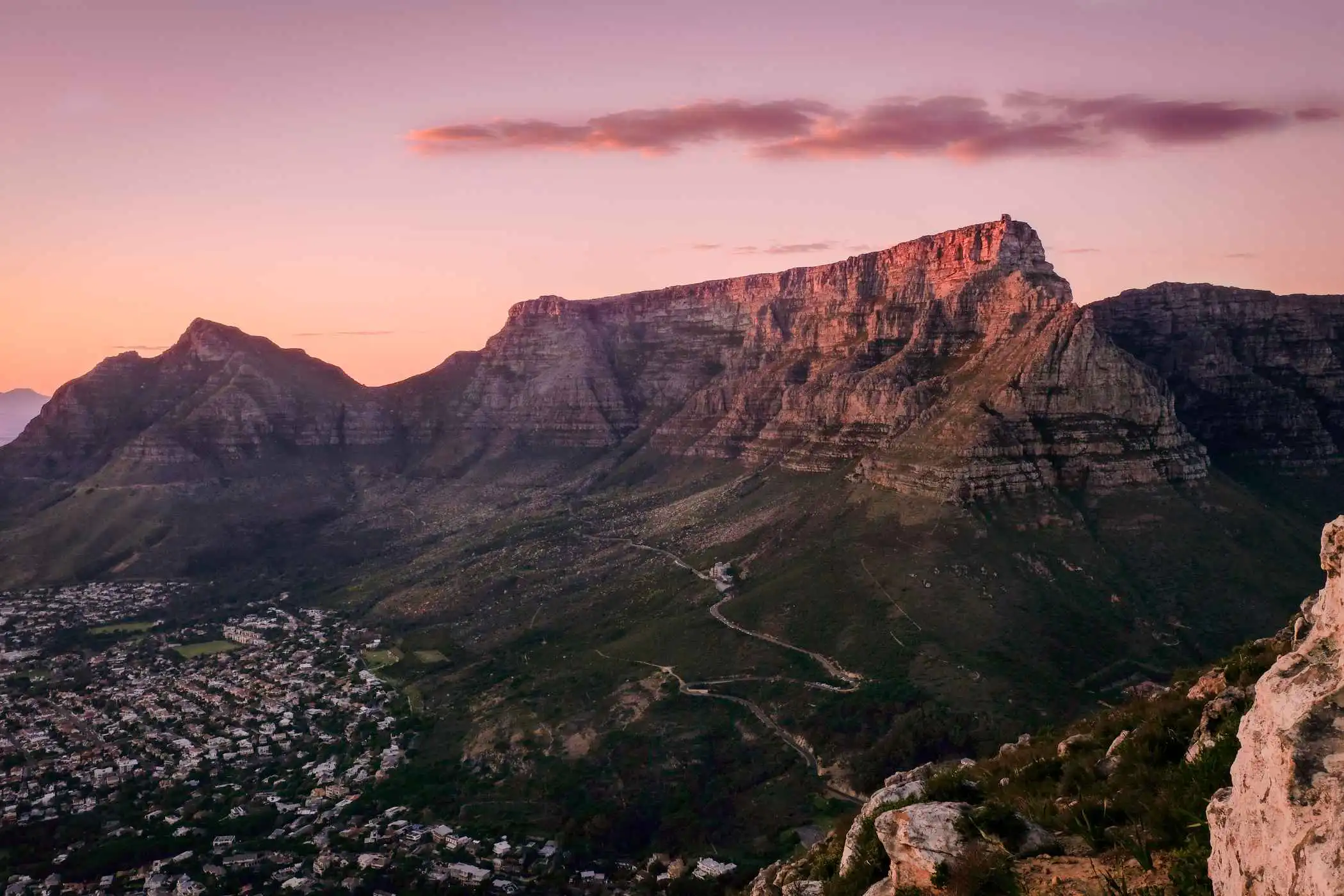 Cape Town sunset with Table Mountain