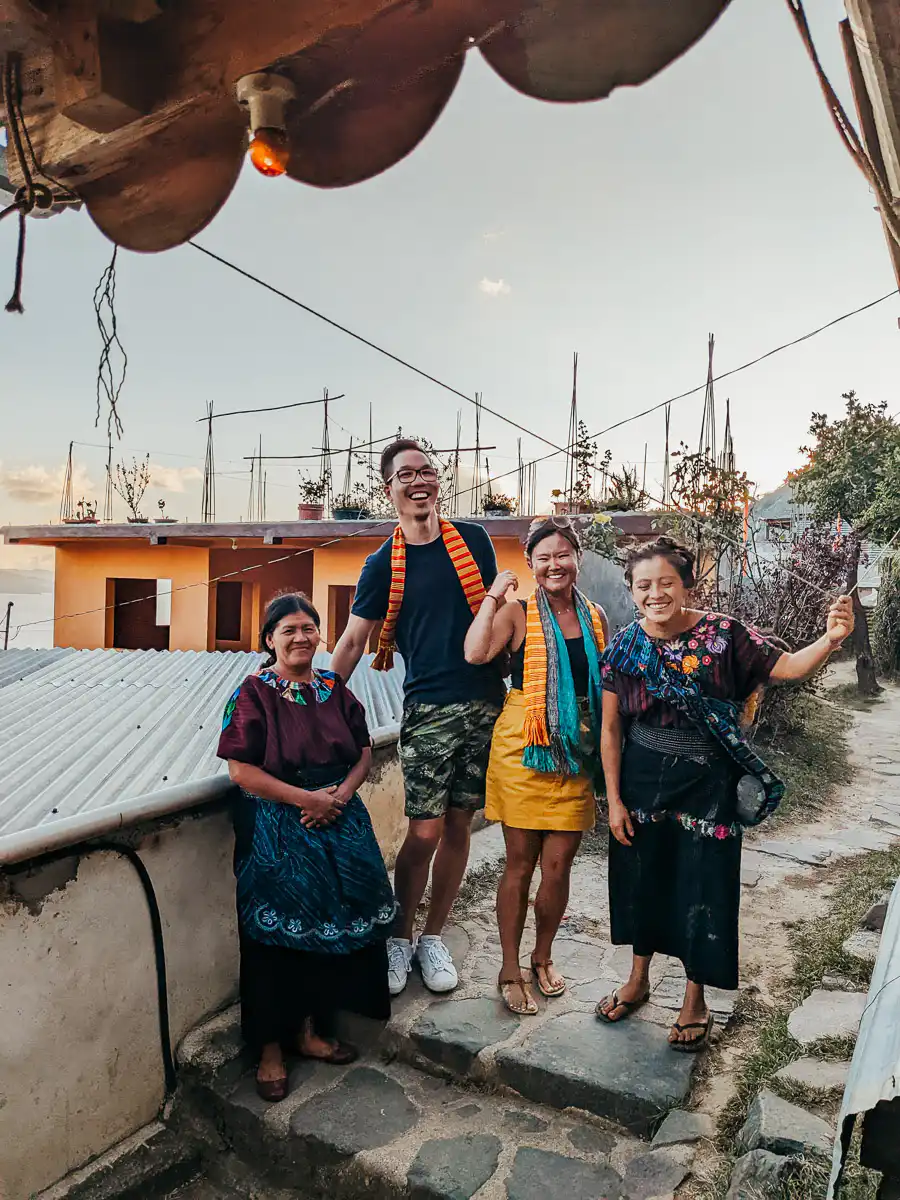 weaving workshop in lake atitlan