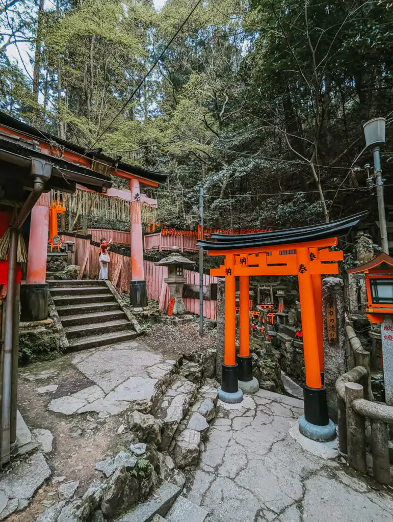 hidden side of fushimi inari