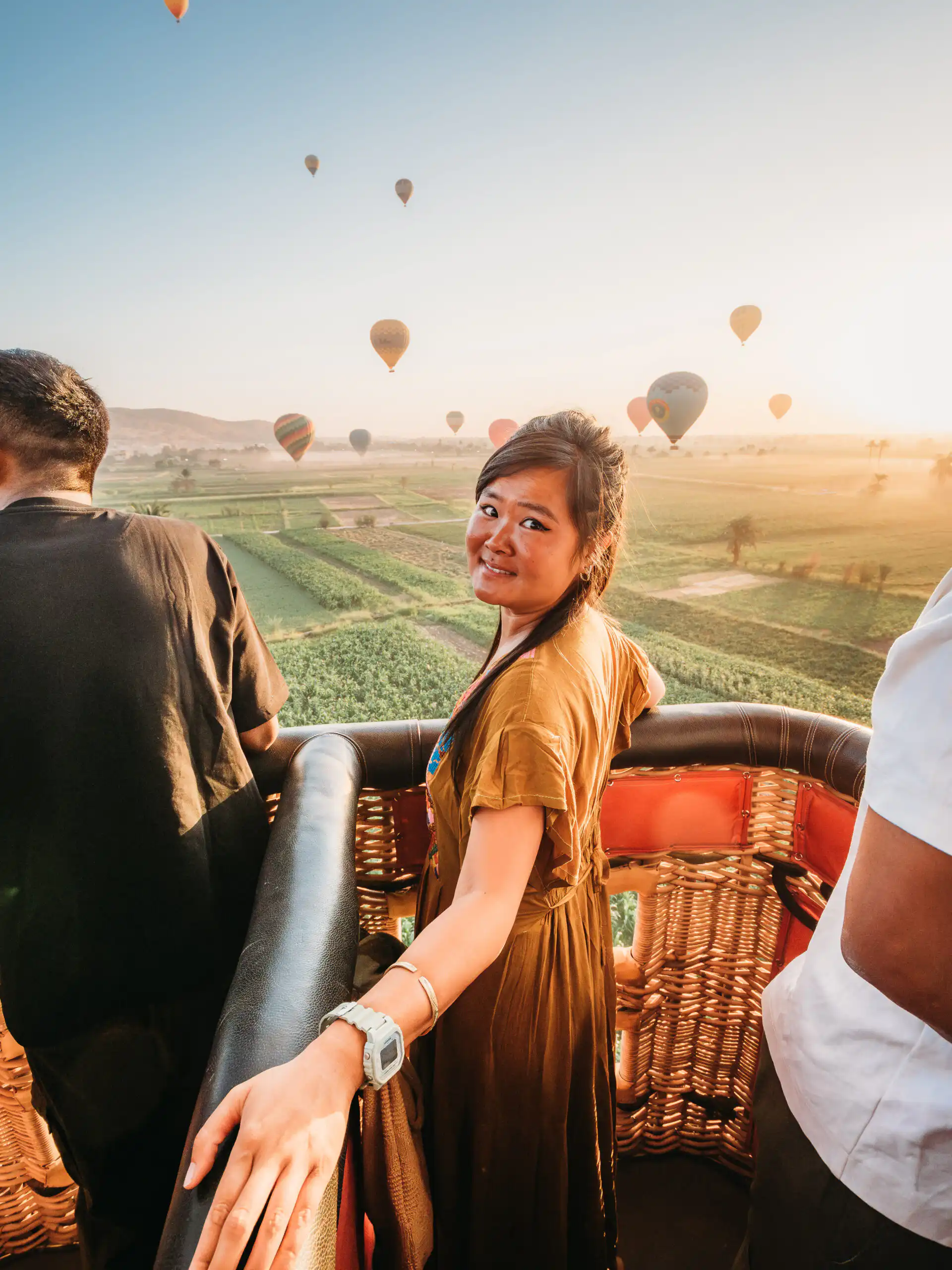 hot air balloon ride in Luxor