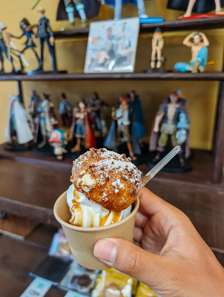 cream puff near aso shrine
