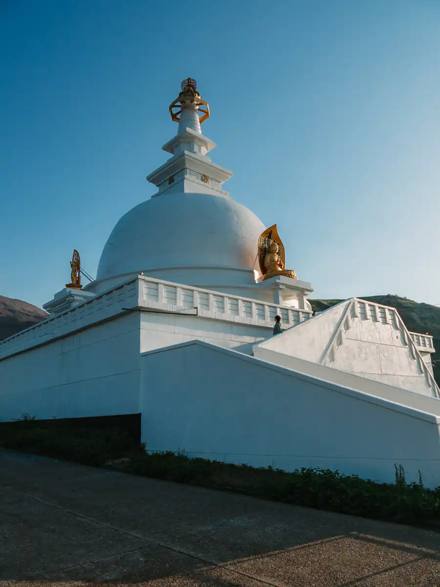 temple at sensuikyo gorge