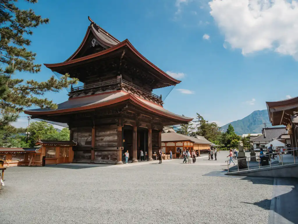 Aso shrine