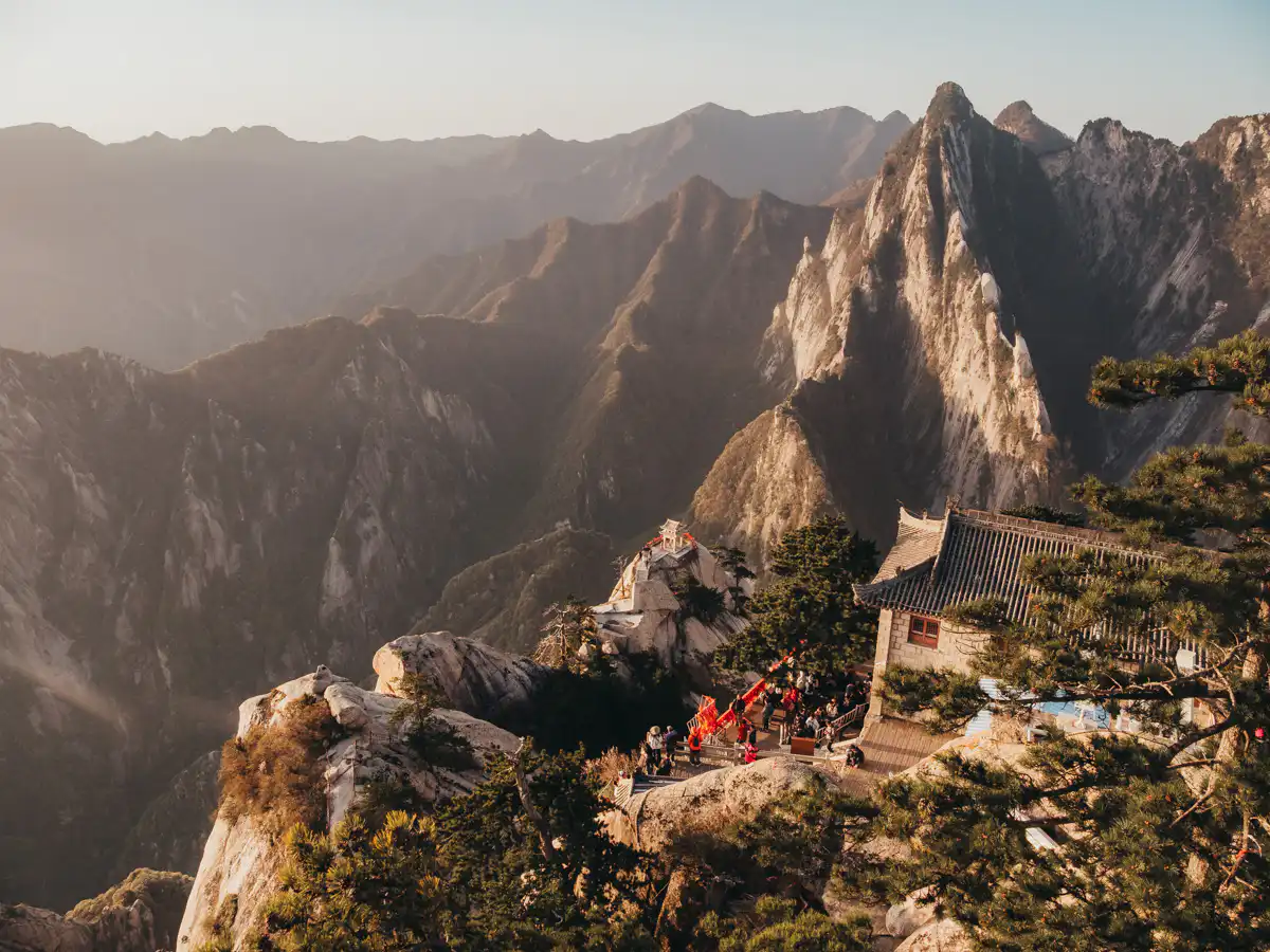 view of the mountains in hua shan