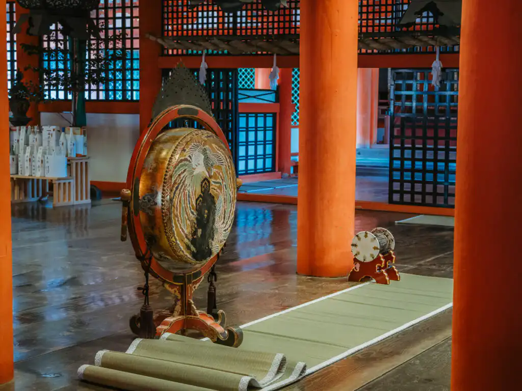 itsukushima temple drum
