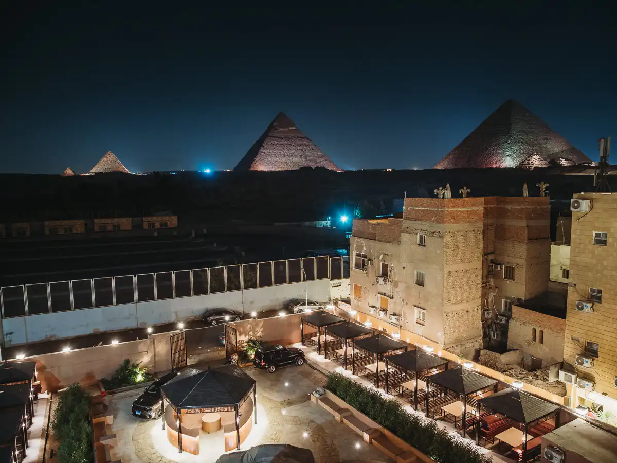 pyramids of giza lit up at night