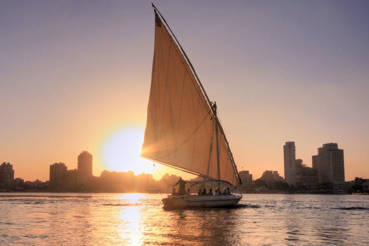 felucca ride on the nile in cairo